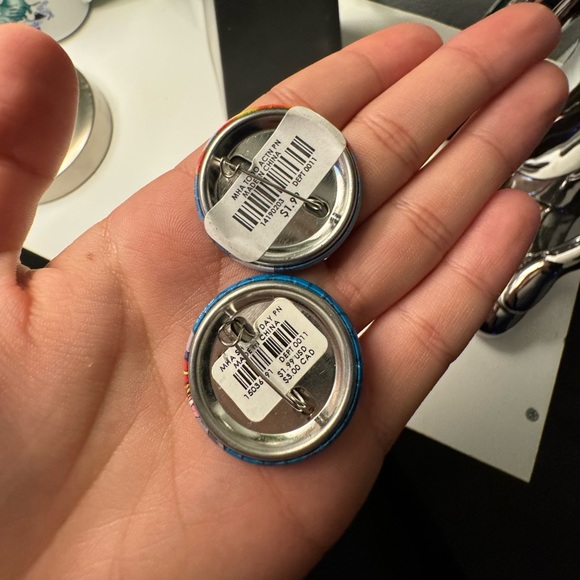 My Hero Academia, Shoto Todoroki Anime Pins - Picture 2 of 4